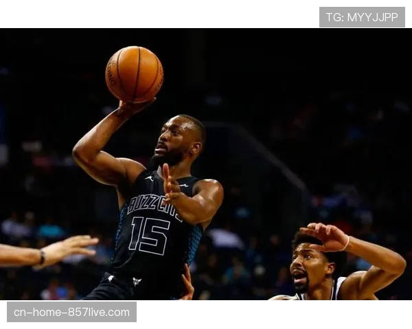 活塞客场18分战胜黄蜂 坎宁安复出后状态回暖得到24分 活塞客场18分战胜黄蜂 坎宁安复出后状态回暖得到24分